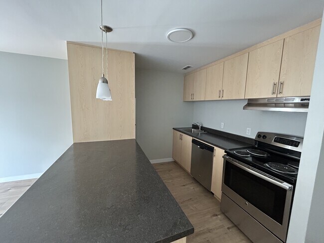 Photo - 5222-5222 Green St Unité 34