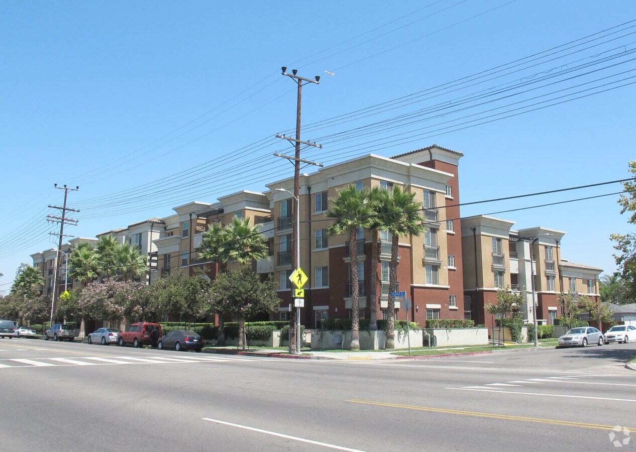 Photo - Imani Fe East & West Apartments