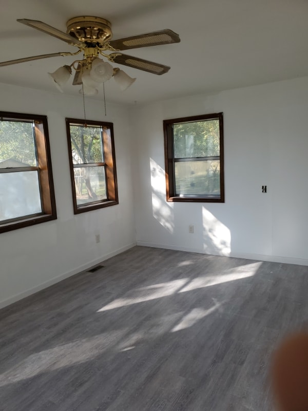 Photo - 1168 Leonard Dr