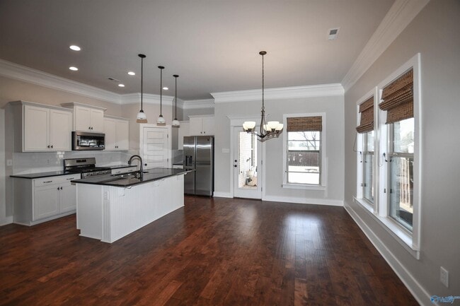 Photo - 119 Innocent Trl