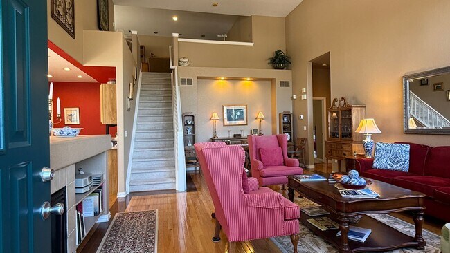 Photo - 8300 S Fairmount Dr