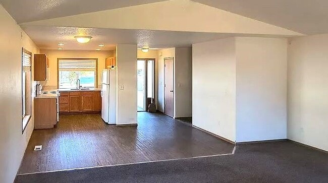 Photo - 16916 NE 33rd St