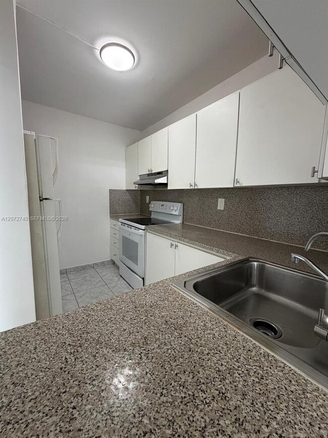 Photo - 1290 NE 119th St Unidad 2A