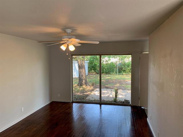 Photo - 2631 Hearthstone Dr