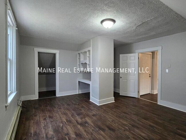 Photo - 139 Oak St Apartamento Unidad 3