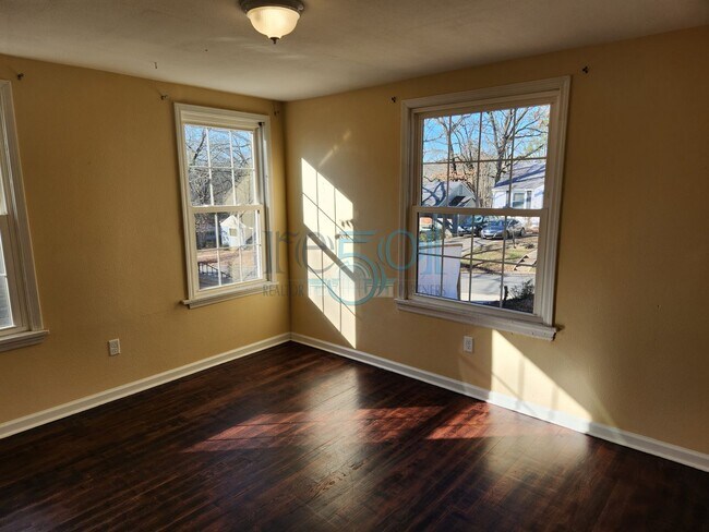 Photo - Great Family Home!  4BR 2 BA