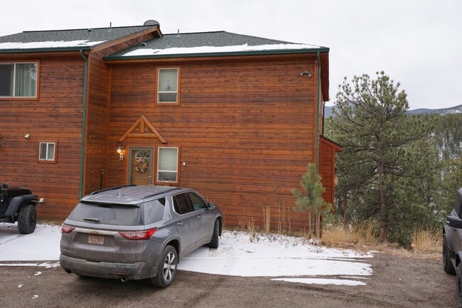 Lovely Townhome in Bailey! - Lovely Townhome in Bailey! Unit h