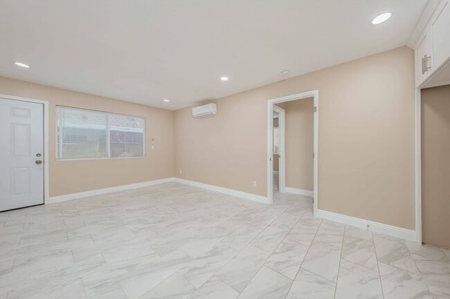 Photo - 12541 Fletcher Dr Unidad JADU