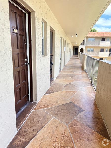 Building Photo - 6300 S Falls Cir Dr Unit 313 Rental