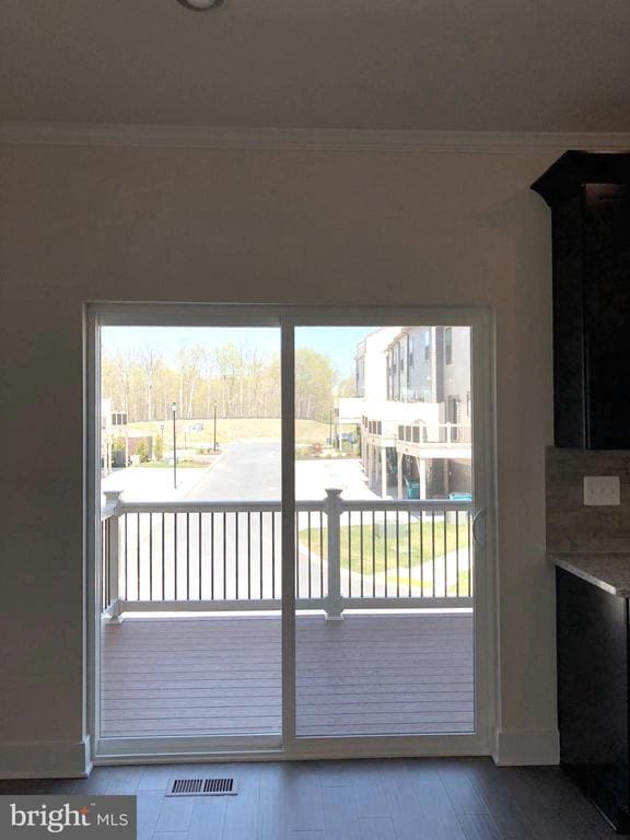 Photo - 177 Green Poplar Loop