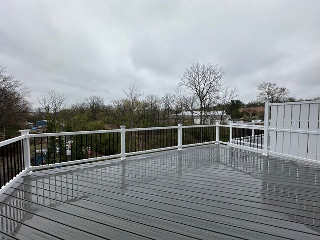 Photo - 182 Mahogany Ln