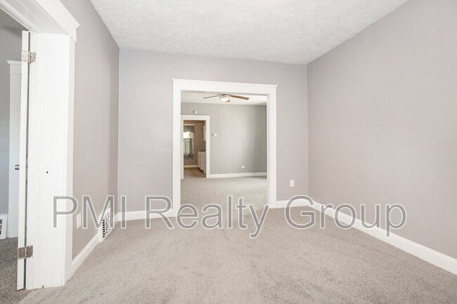 Photo - 15711 School Ave Unit DOWN