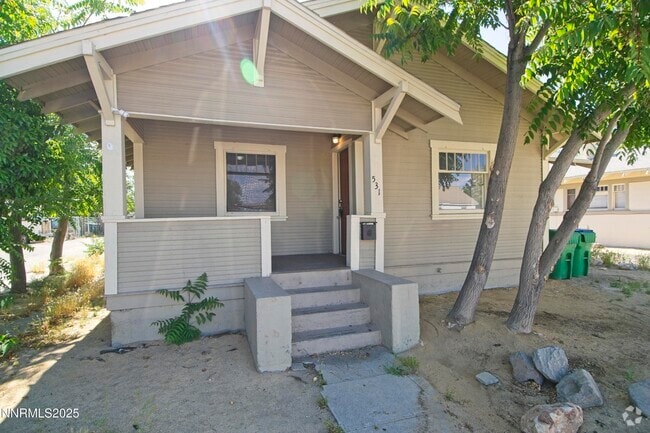 Building Photo - 531 12th St Rental