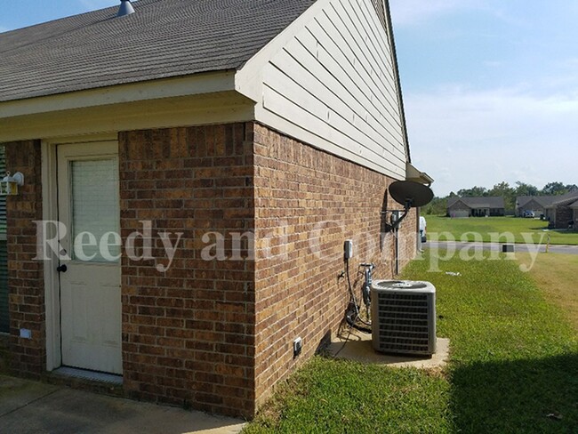 Photo - 3850 Farm Gate Cove