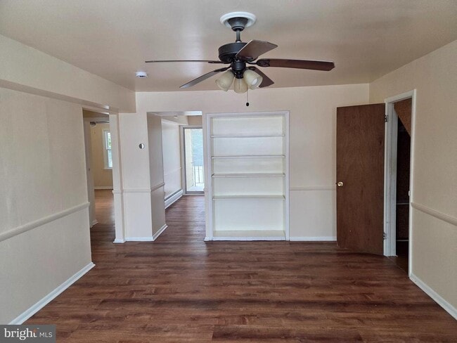 Photo - 15 W Plumstead Ave