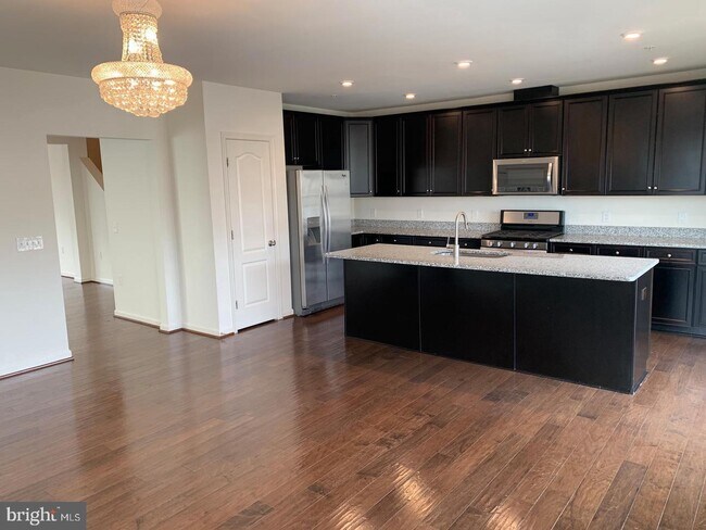 Photo - 3705 Chippendale Cir