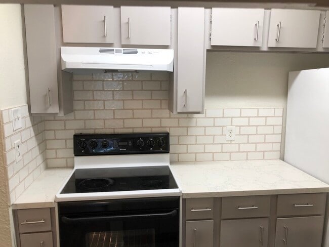 Photo - 2100 Wilcrest Dr Unit 121