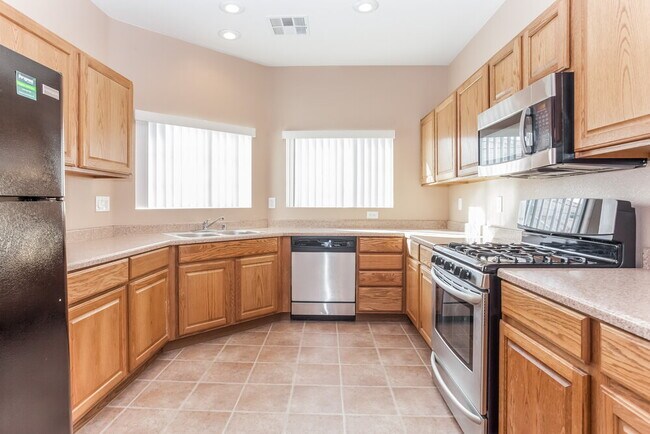 Photo - 8896 Happy Stream Ave