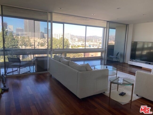 Photo - 2220 Ave of the Stars Unit 802