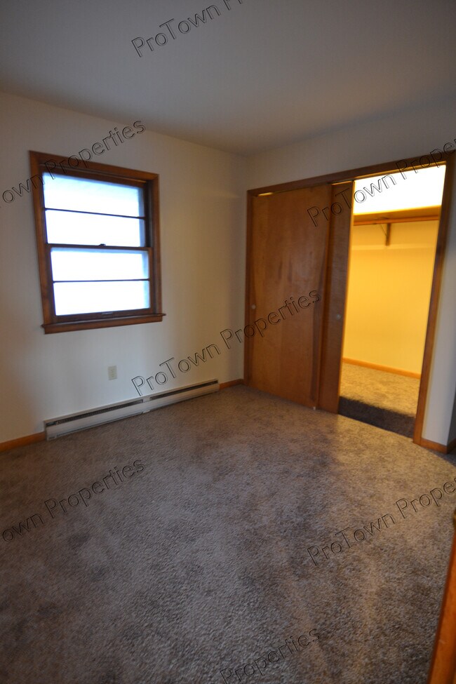 Photo - 103 S Joliet St Unit 1