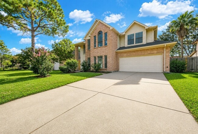 Building Photo - 4718 Sunshine Dr
