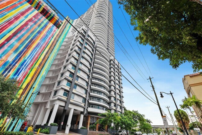 Building Photo - 60 SW 13th St Unit 3603