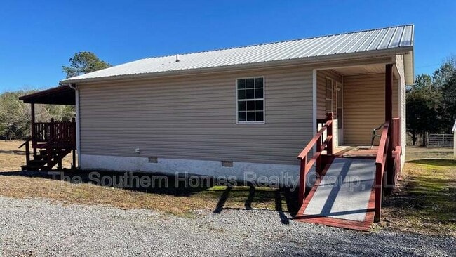 Photo - 680 McDowell Ln