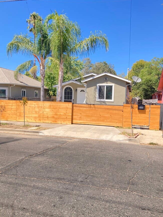 Photo - 4101 4th Ave