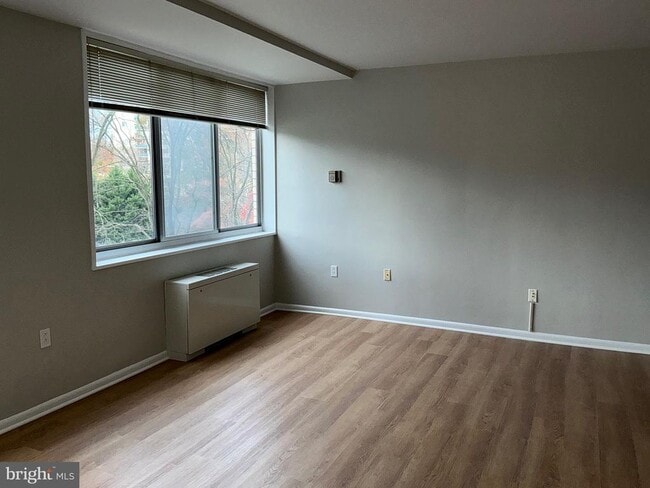 Photo - 10401 Grosvenor Pl Unit 506