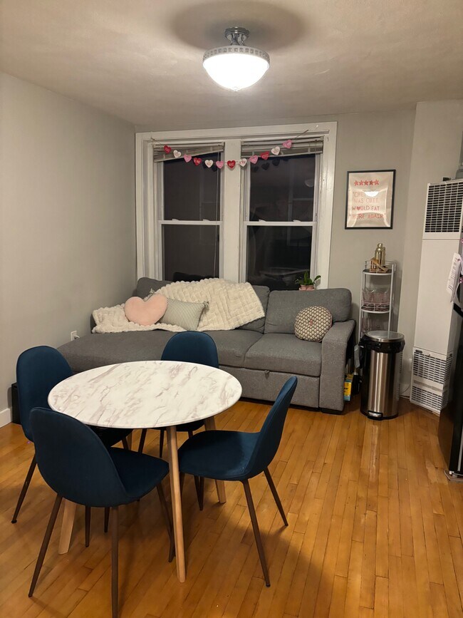 Photo - 145 Endicott St Unit 7