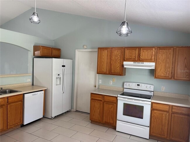 Photo - 120 Spoonbill Ct