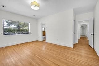 Photo - 712 Cremona Ave