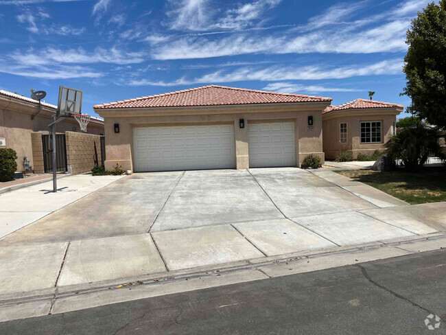 Building Photo - 78354 Calico Glen Dr Rental