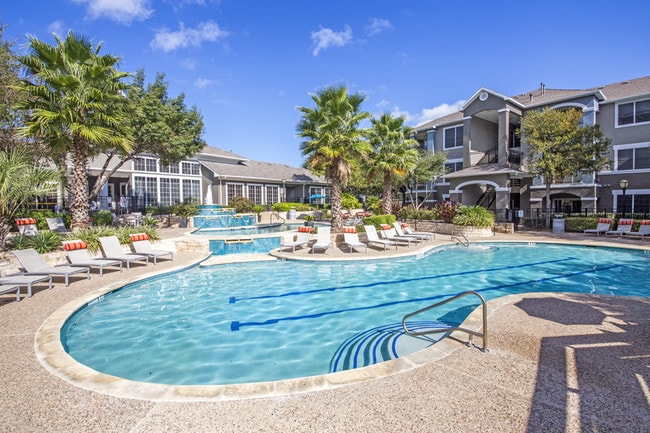 Multi-Level Pool with lap lanes - Nolina Flats