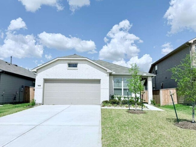 Building Photo - 15349 Dapple Blf Ln