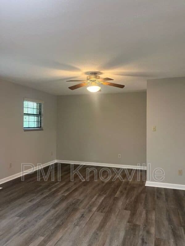 Photo - 4723 Zirkle Dr