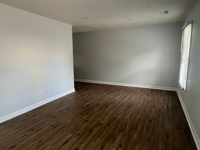 Photo - 98 Chautauqua Ave