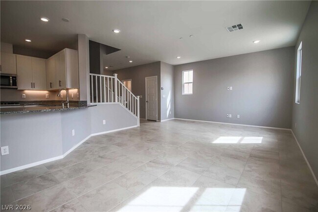 Photo - 1417 Overseer Ave