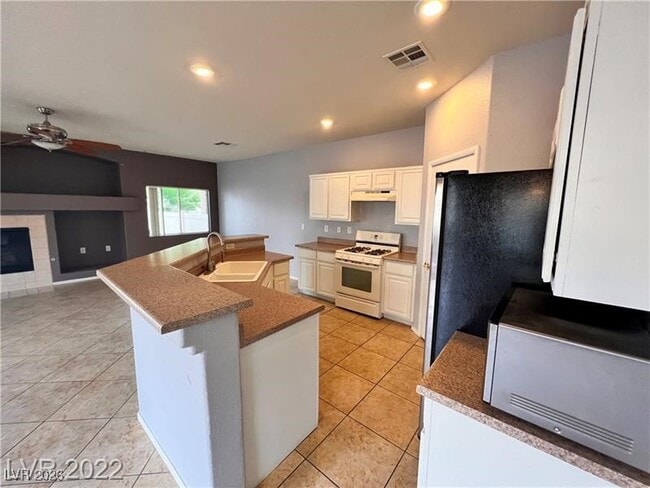 Photo - 6024 Mustang Breeze Trail