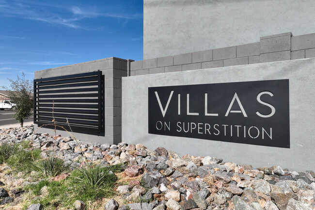 Villas on Superstition - Villas on Superstition Apartments