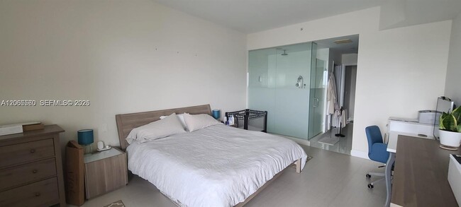 Photo - 2020 N Bayshore Dr Unit 1706