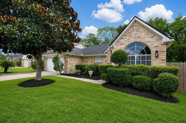 6146 Rocky Nook Dr