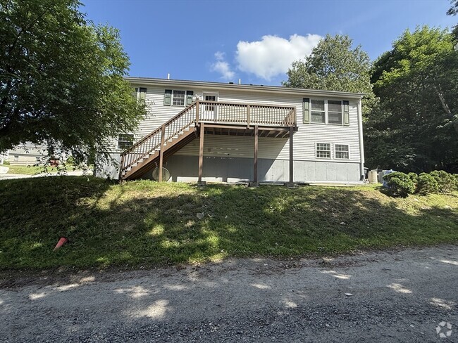 Building Photo - 22 Boyden St Unit 1 Rental