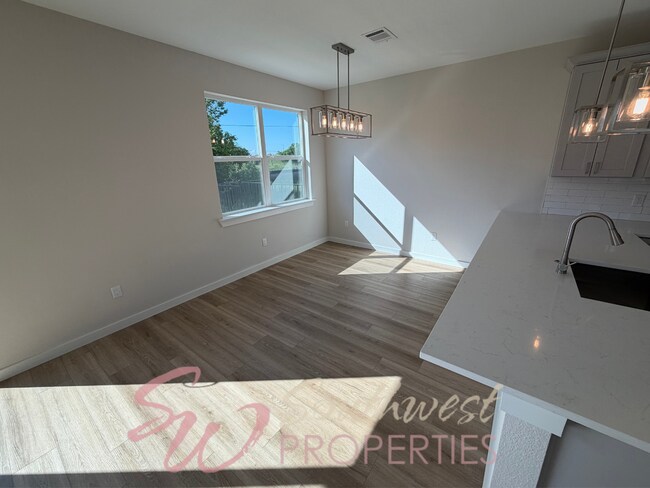Photo - FOUR bedroom townhome. Can't get any closer to campus than this!