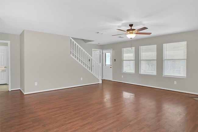 Photo - 5615 Wasabi Ln