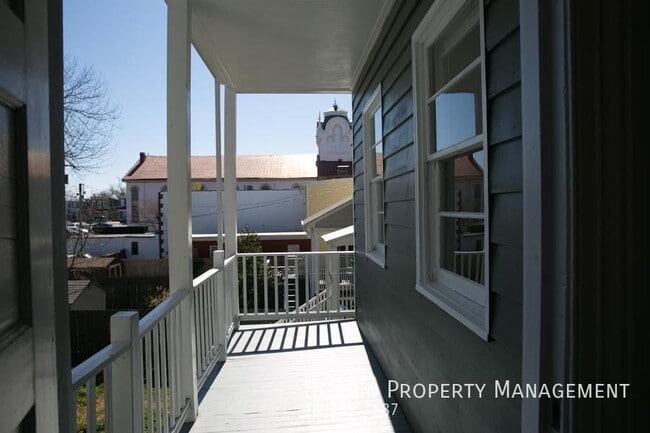 Photo - 312 W Leigh St