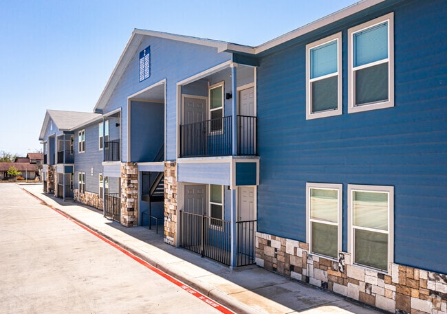 Photo - Villas at Melissa Ann