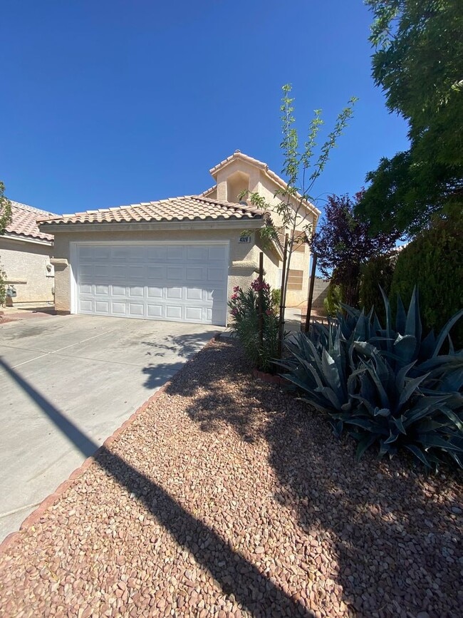 Photo - AMERICANA Property Mgmt - Remodeled 2 story 3 beds house in Desert Pines