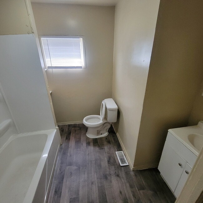 Photo - West Side 5BR/2BA House / Must See!