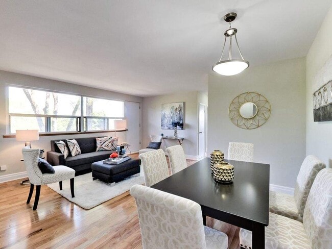 Photo - Foxden Cottonwood